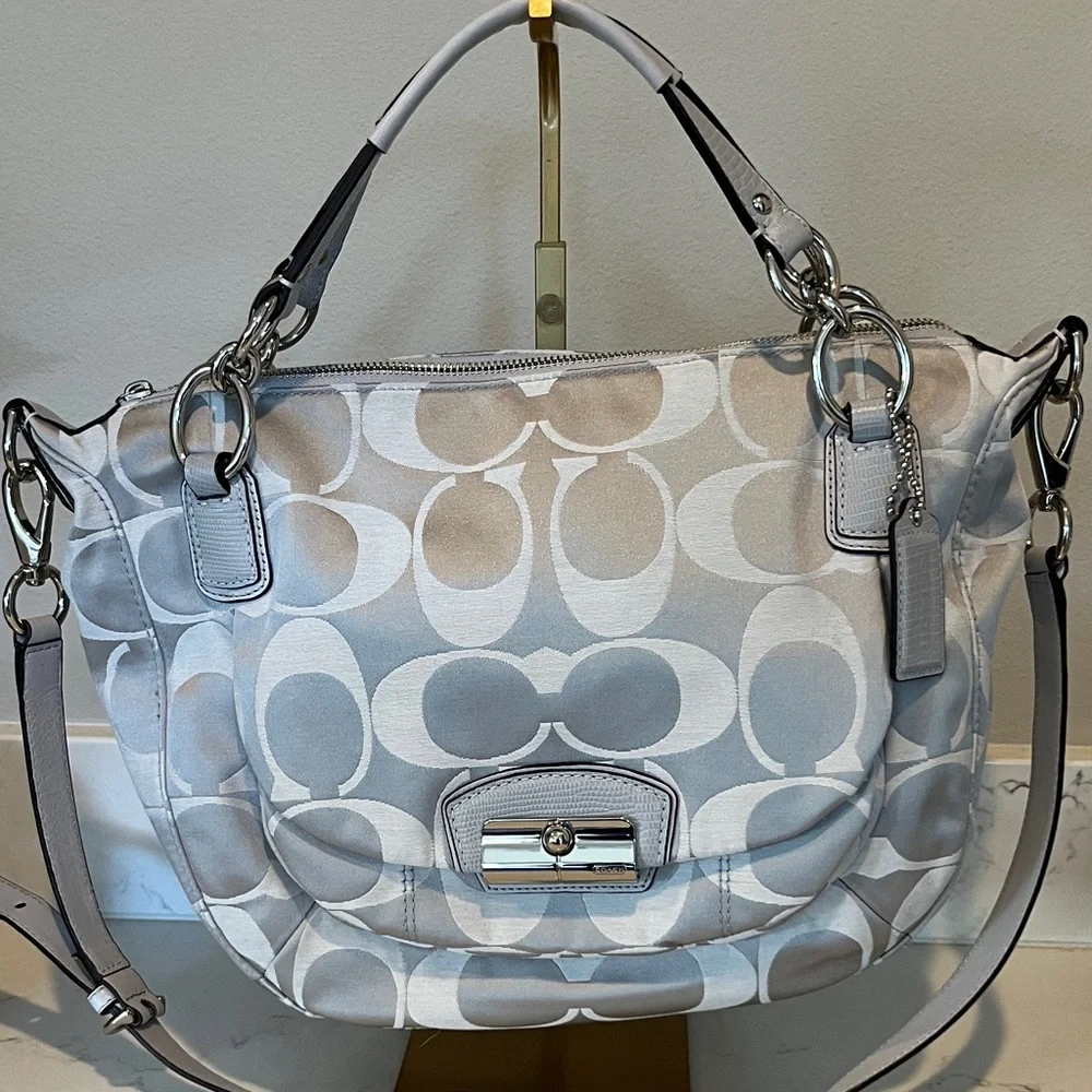 NWOT Coach Silver and Gray Signature Shoulder Bag